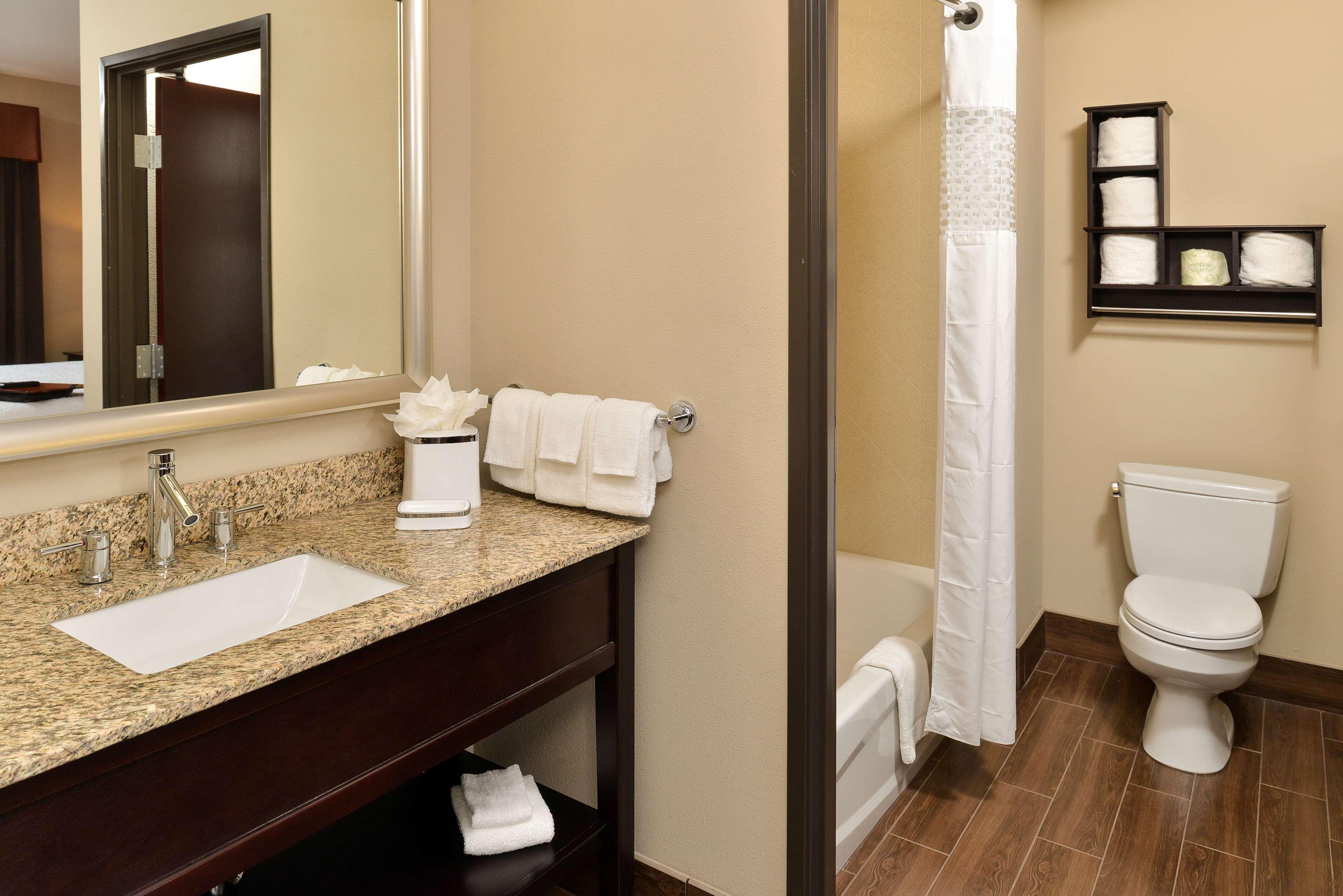 Hampton Inn & Suites Harvey New Orleans Westbank Exterior foto